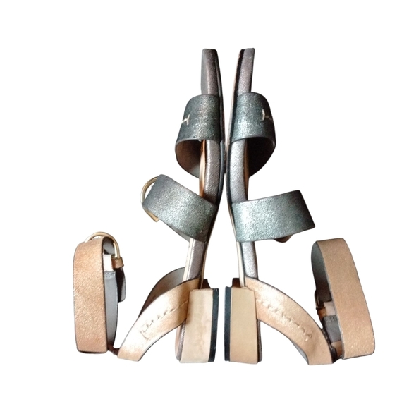 Naked Feet Sandals “Zeke” Metallic Strappy Sandals Silver and Gold Sandals 7.5 - Picture 2 of 11
